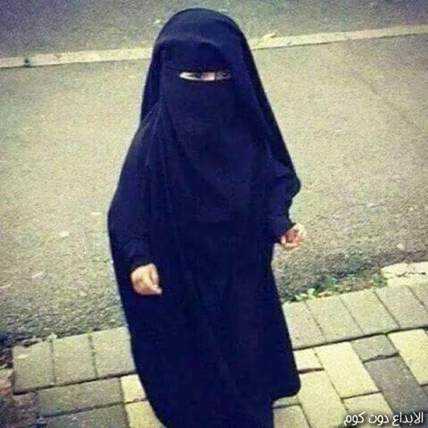 مقال: كيف نربي بناتنا على الحجاب؟ | تربية الأبناء - العبادات  