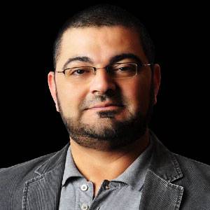 أحمد خيري العمري